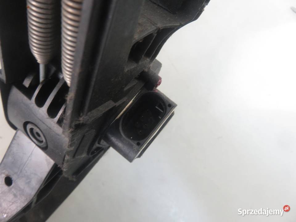 POTENCJOMETR GAZU MERCEDES KLASA E S211 E 320 T