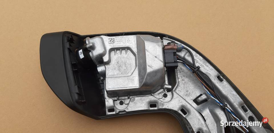 MERCEDES ACTROS MP4 LUSTERKO LEWE KAMPERA Bieleń