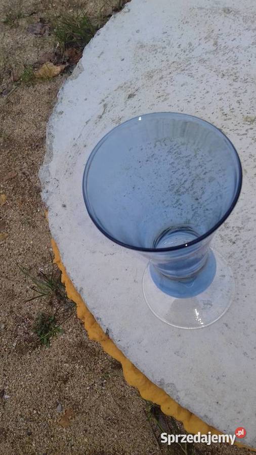 kielich piekne turkusowe cienkie szkło lata 60