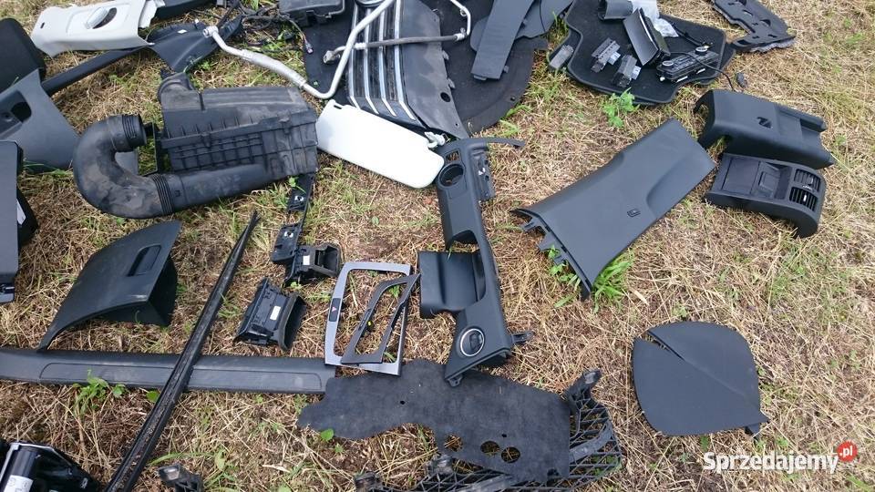 Części wnętrza i inne Passat Combi B7 11 śląskie Przystajń