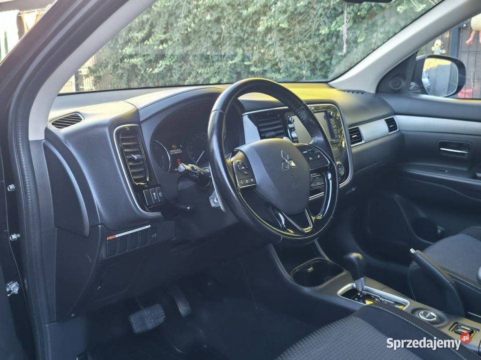 Mitsubishi Outlander 22 Diesel Serwisowany światła do jazdy dziennej świętokrzyskie Piekoszów