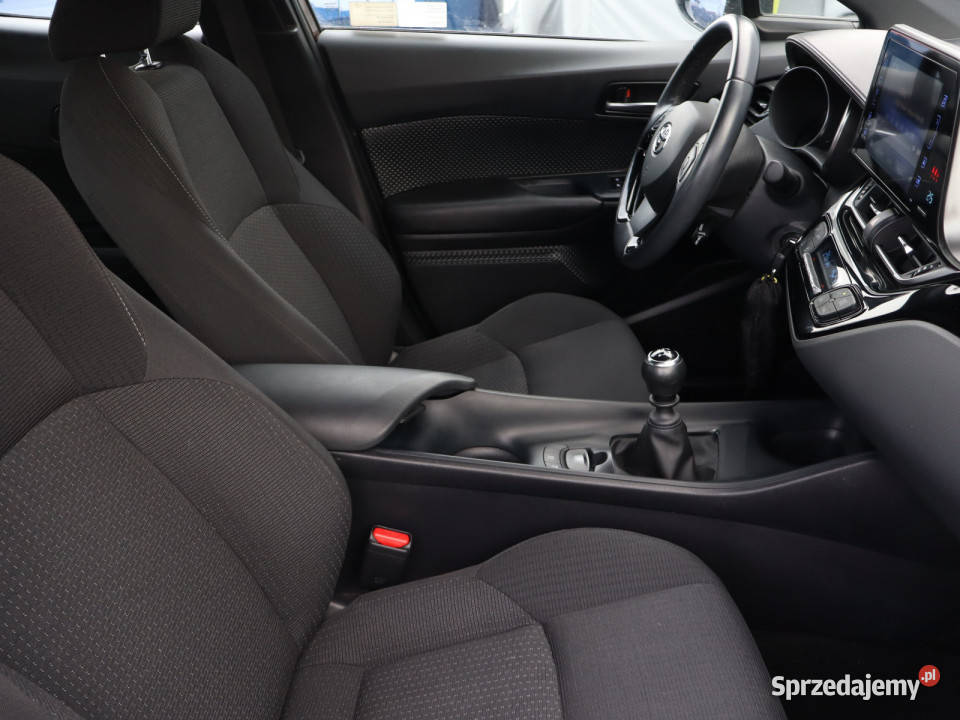 Toyota CHR 12 Turbo 1197cm3 Bielany Wrocławskie