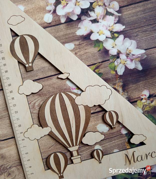 Ekierka drewniana 30 z personalizacją balony Artykuły szkolne Bełchatów sprzedam