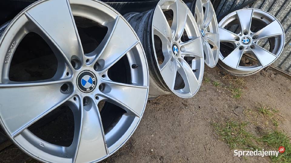BMW 3 E90 E91 Błotnik Lewy Prawy Przód Skawina sprzedam