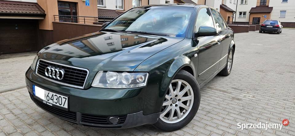 Audi A4 2002r 20 benz ALT 131 bezawaryjny silnik Elbląg