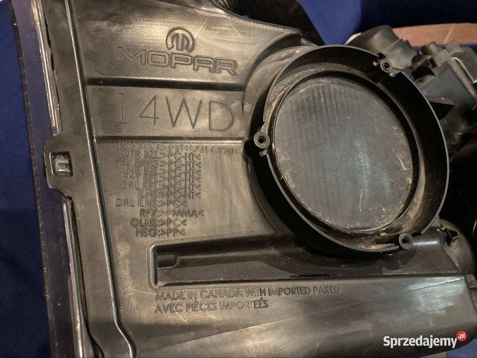 Komplet Lamp Dodge Durango DRL oryginał OE USA Lampy przednie Opole sprzedam