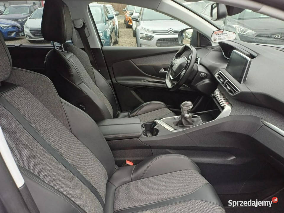 Peugeot 5008 VirtualCocpitNavi1 Chrzanów