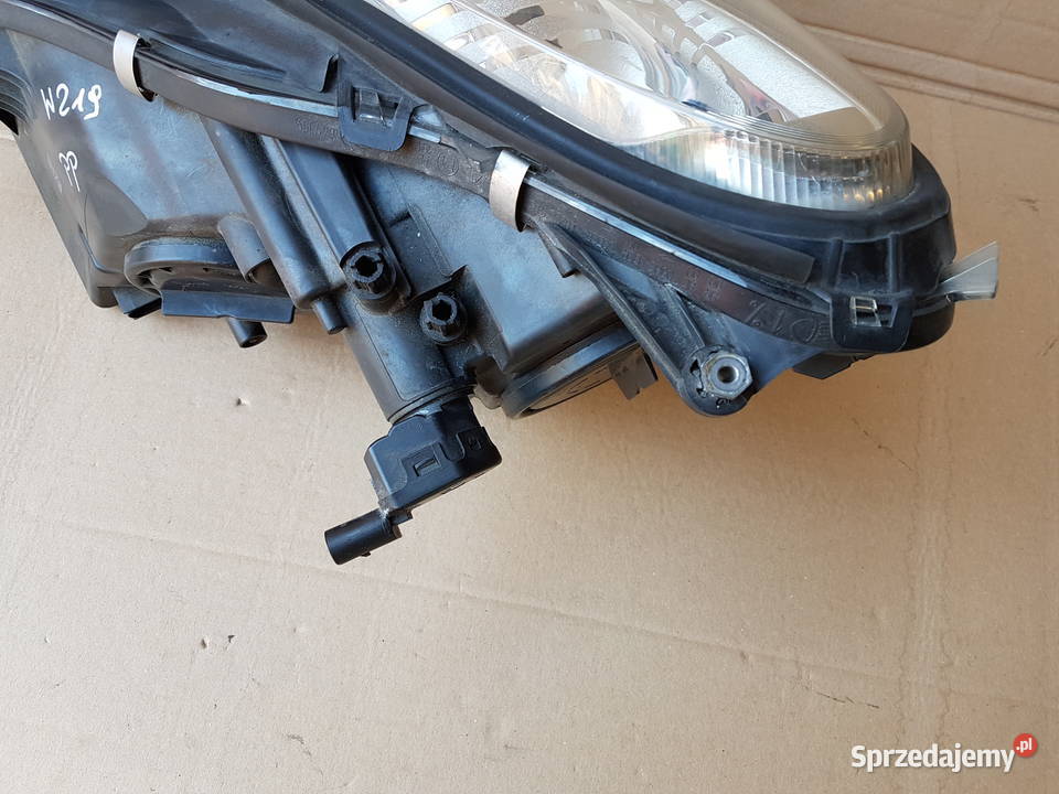 Mercedes CLS w219 lampa reflektor prawy przód Legnica sprzedam