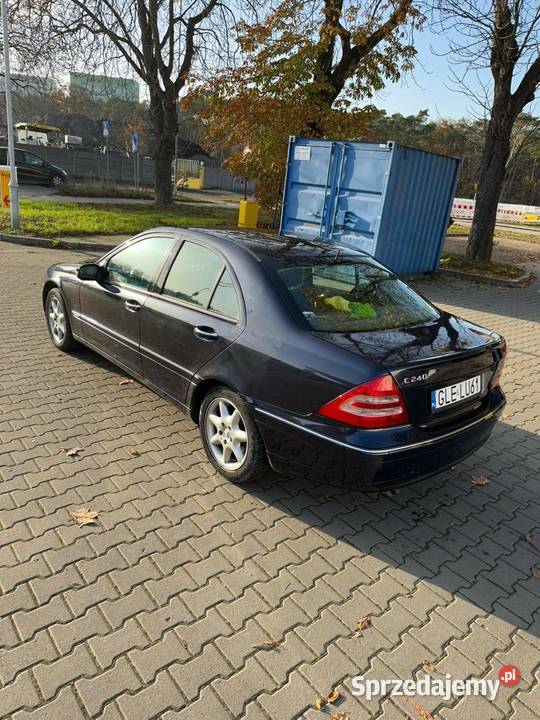 Mercedes Benz C240 w203 26 V6 LPG radio Sławno
