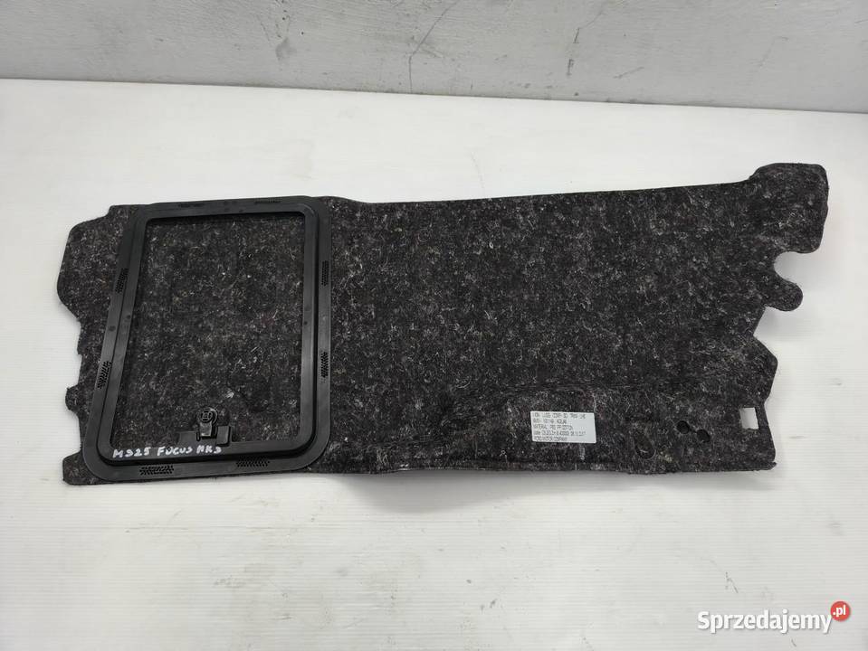 BOCZEK BAGAŻNIKA LEWY TYŁ FORD FOCUS MK3 LIFT Części samochodowe wielkopolskie