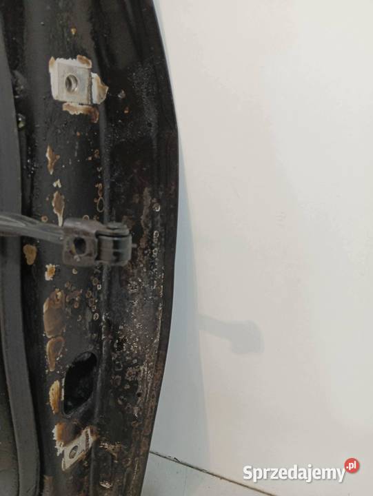 DRZWI LEWE PRZÓD CZARNE USZKODZONE Audi A6 V