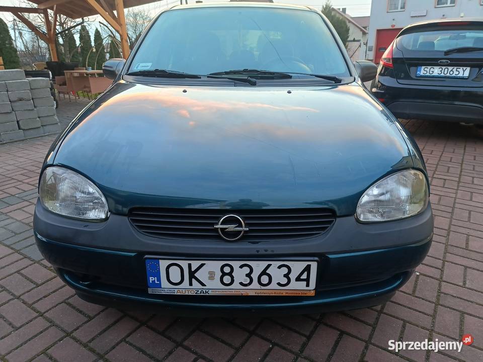 Opel Corsa B Prawdziwe 90s Vibes Salon