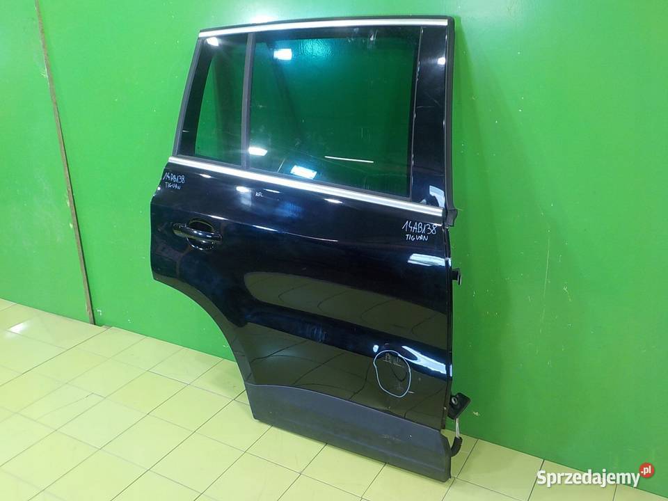 VW TIGUAN I 14 TSI 09r 5D drzwi prawe tyl Suków sprzedam