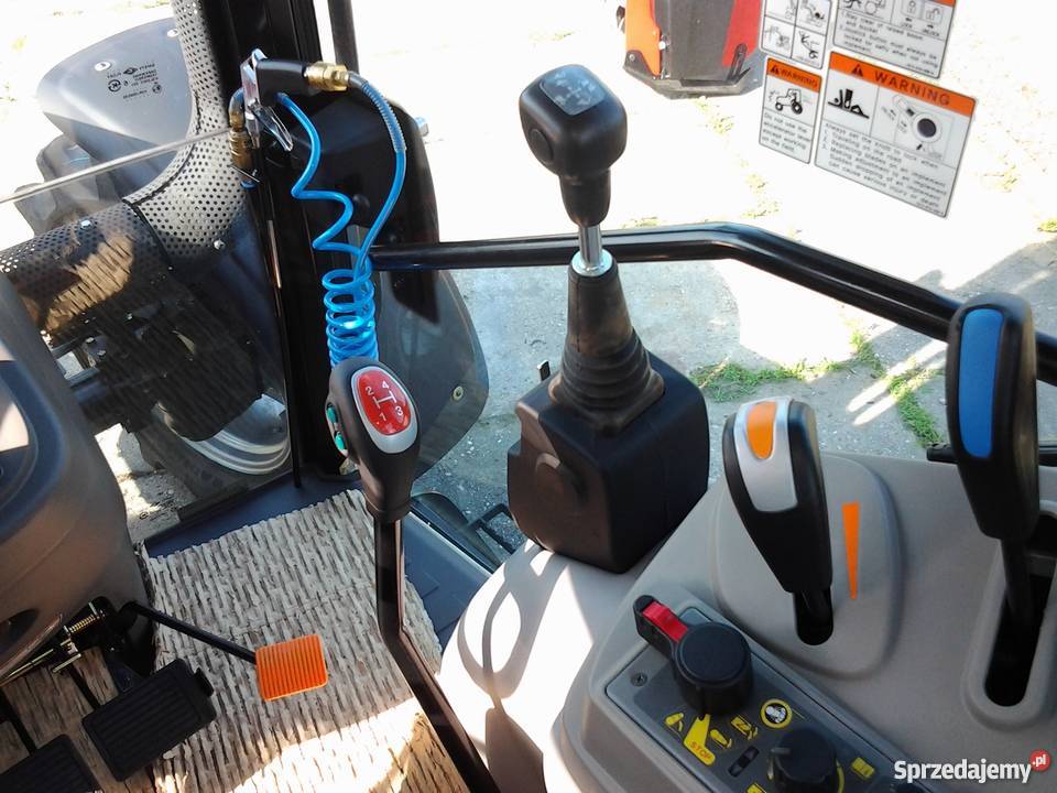 NOWY CIĄGNIK TYM T1003 Rok produkcji 2015 Modła Księża sprzedam