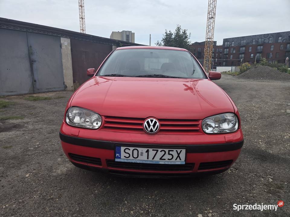 Volkswagen Golf 4 14 LPG Rok produkcji 1998 Dąbrowa Górnicza