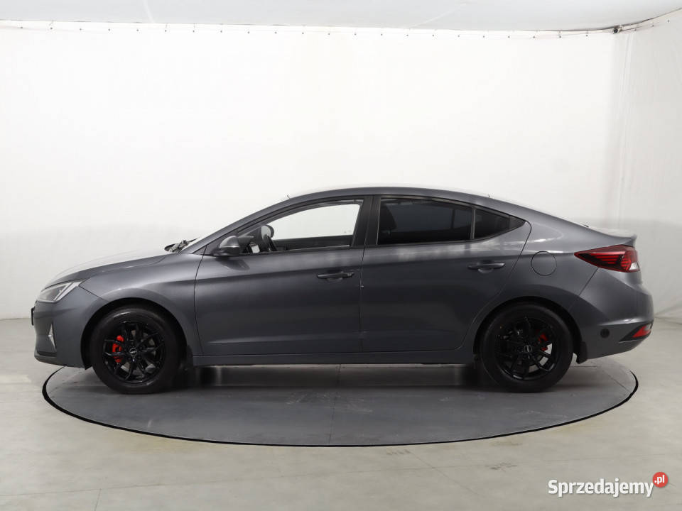 Hyundai Elantra 16 CVVT światła przeciwmgielne Katowice