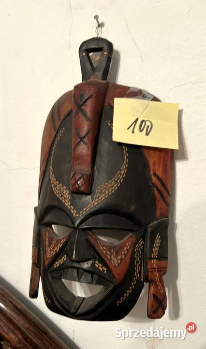 Kolekcja figury rzeźby maski Pozostałe łódzkie Łódź