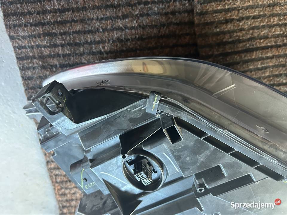 Oryginalna lampa prawy przód Mercedes ML GLE Strzyżów sprzedam