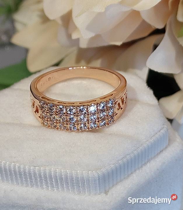 Pierścionek z cyrkoniami Różowe złoto 585 śląskie Gliwice sprzedam