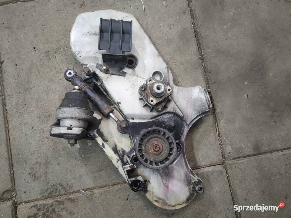 Osłona osłony rozrządu Audi A8 D2 42 37 V8 077 Sanok sprzedam