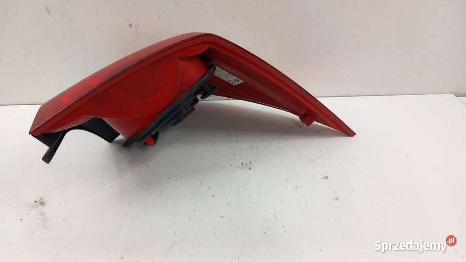 RENAULT MEGANE II LIFT SEDAN LAMPA TYŁ PRAWA