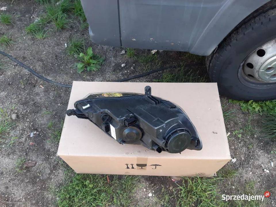Lampa przednia lewa VW Golf VI Plus 5M1941005G sprzedam