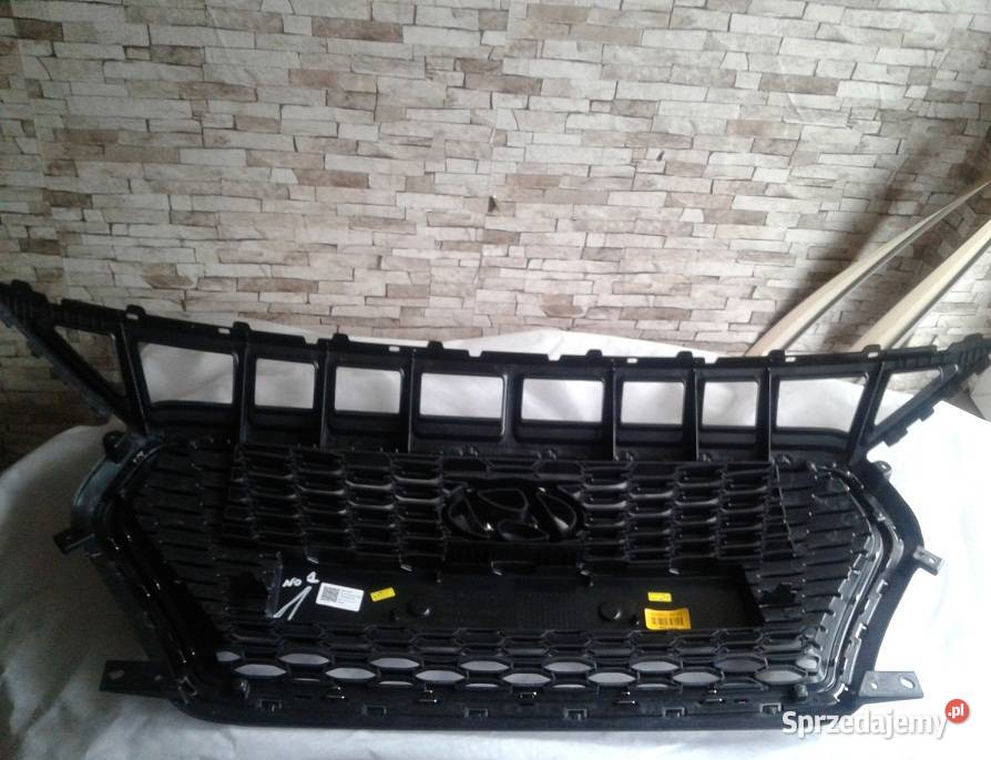 GRILL ATRAPA CHŁODNICY HYUNDAI I30 CHROM NOWY 17 Skawina