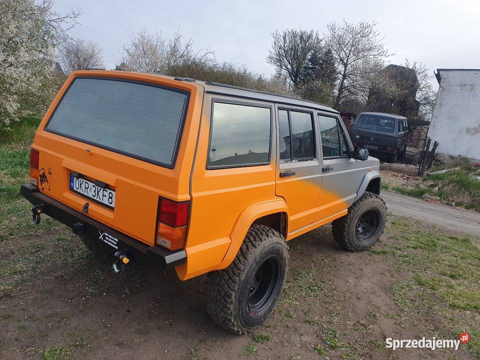 Jeep cherokee 40 benzyna 1991r
