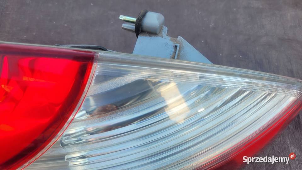 RENAULT MEGANE III 3 HB LAMPA LEWA LEWY TYŁ