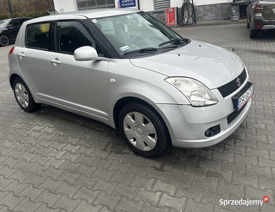 Suzuki Swift 4x4 klima Zarejstrowany w Polsce Swift Nowy Sącz