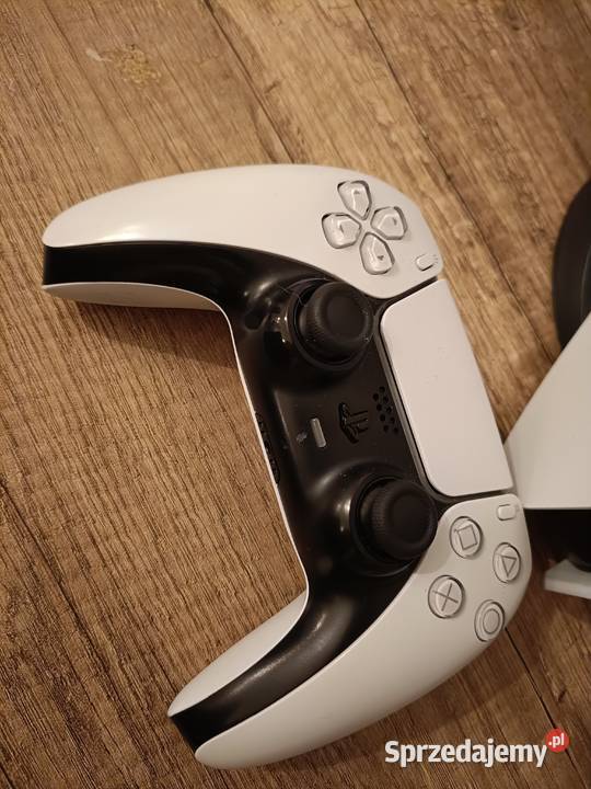 PlayStation 5 825GB napęd kontroler i Warszawa