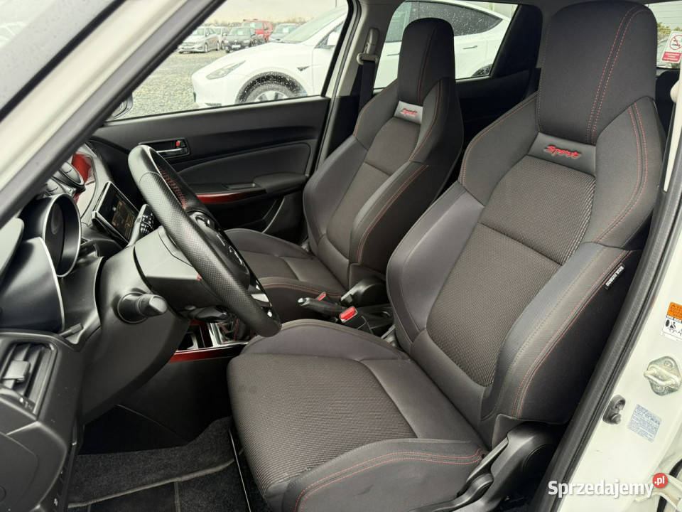 Suzuki Swift VI FL 14 16V BoosterJet Mild Hybrid gniazdo USB Wojkowice