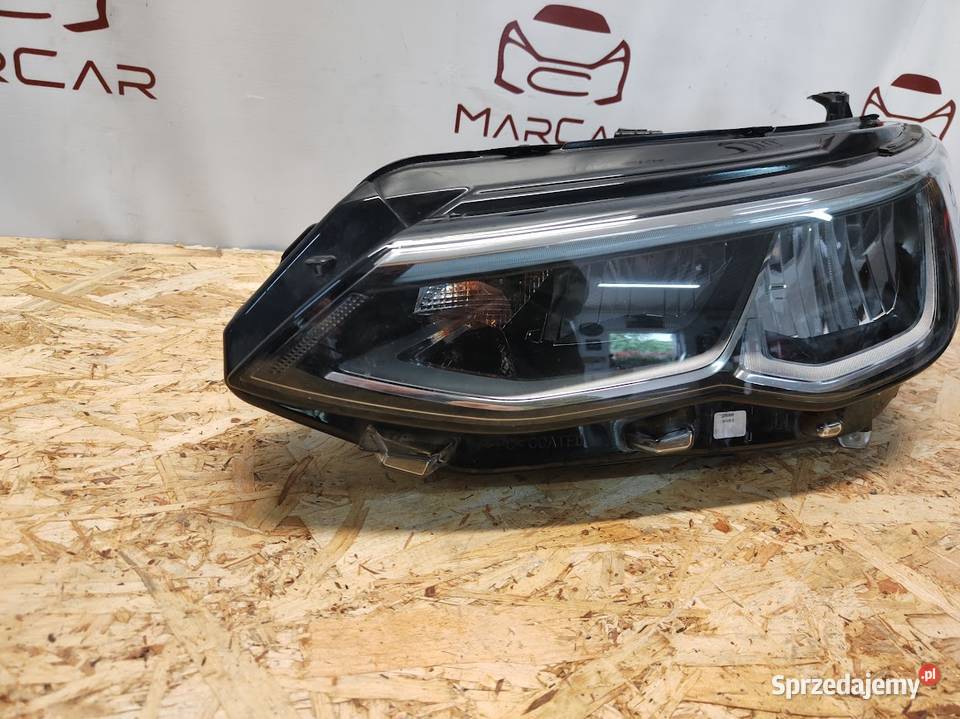 Lampa Full LED Lewy Przód Vw Golf VIII osobowe Pleszew