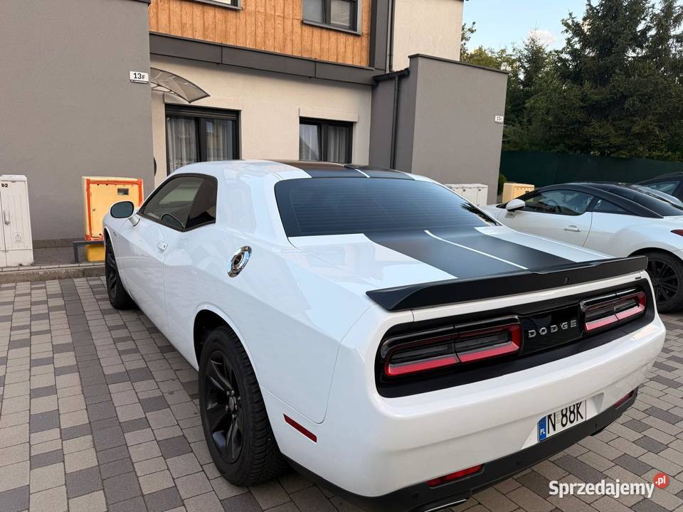 Dodge Challenger 309KM Oleśnica