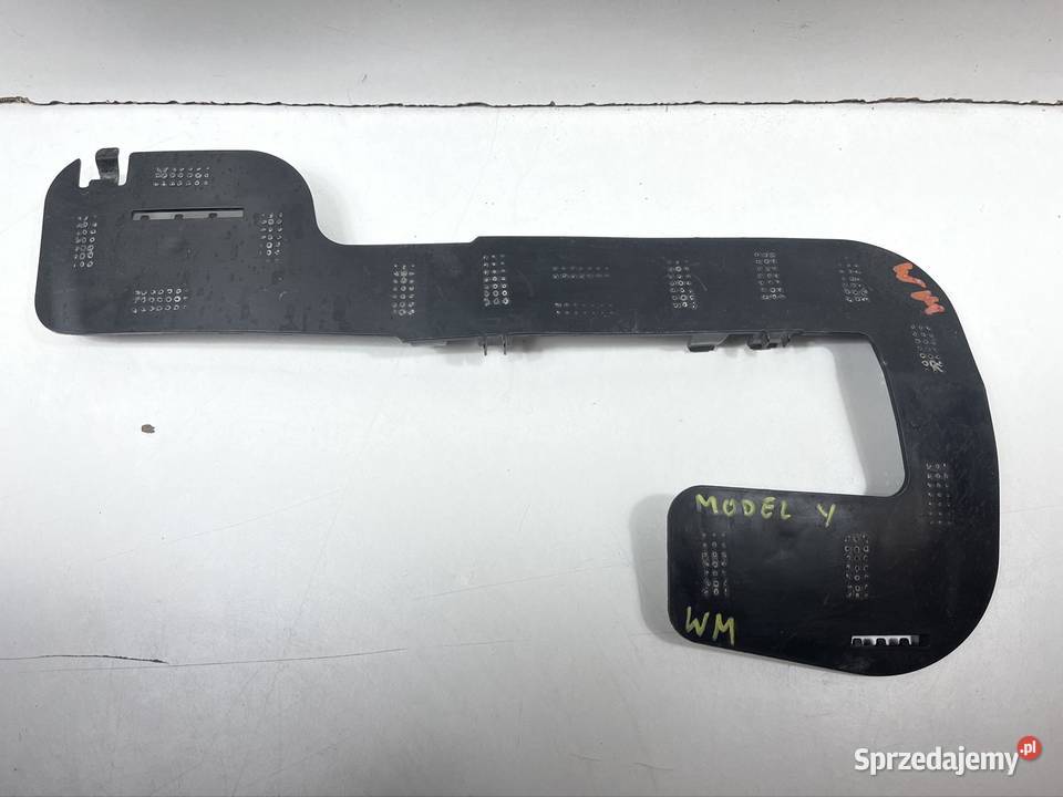 TESLA Y PRAWA RAMKA MOCOWANIE HALOGENU Międzychód