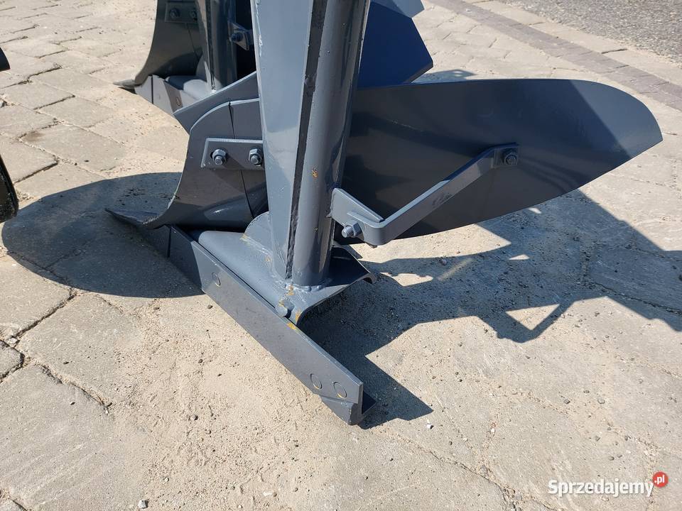 Pług zagonowy do orki 2345 skibowy łódzkie sprzedam