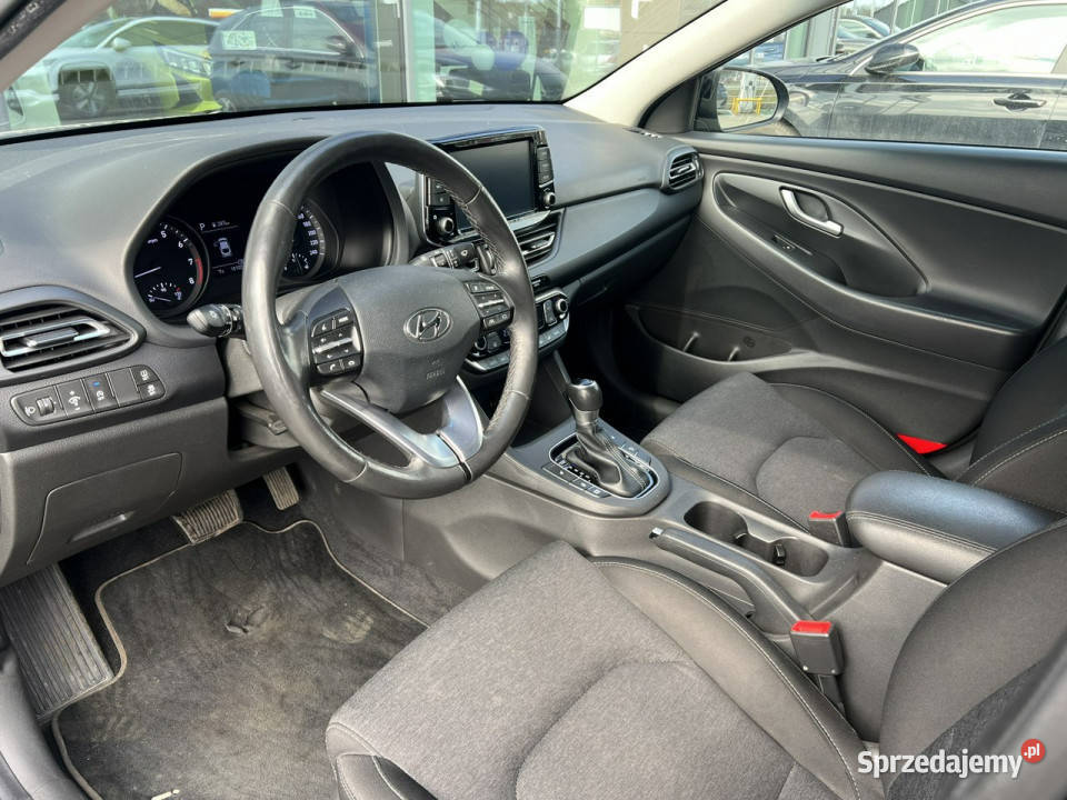 Hyundai i30 15 TGDI FASTBACK Smart 48V AT ESP Piotrków Trybunalski
