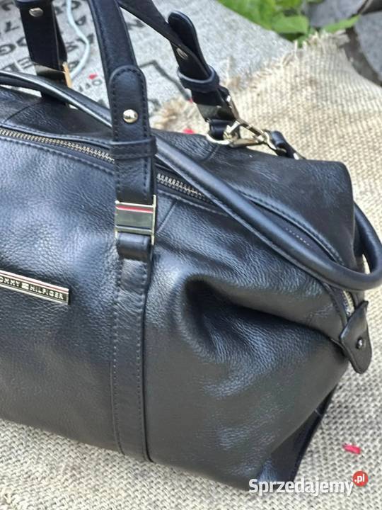 Tommy Hilfiger Kuferek Torebka do Ręki na Ramię sprzedam