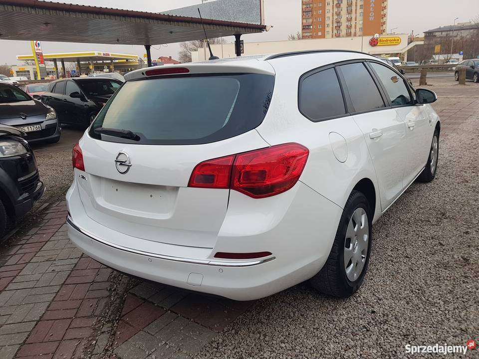 Opel Astra J ACTIVE 14 Turbo Lift serwis komputer pokładowy