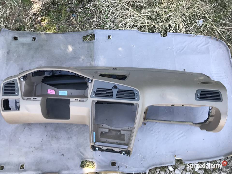 Deska rozdzielcza konsola Volvo S60 V70 XC70 osobowe Lesznowola