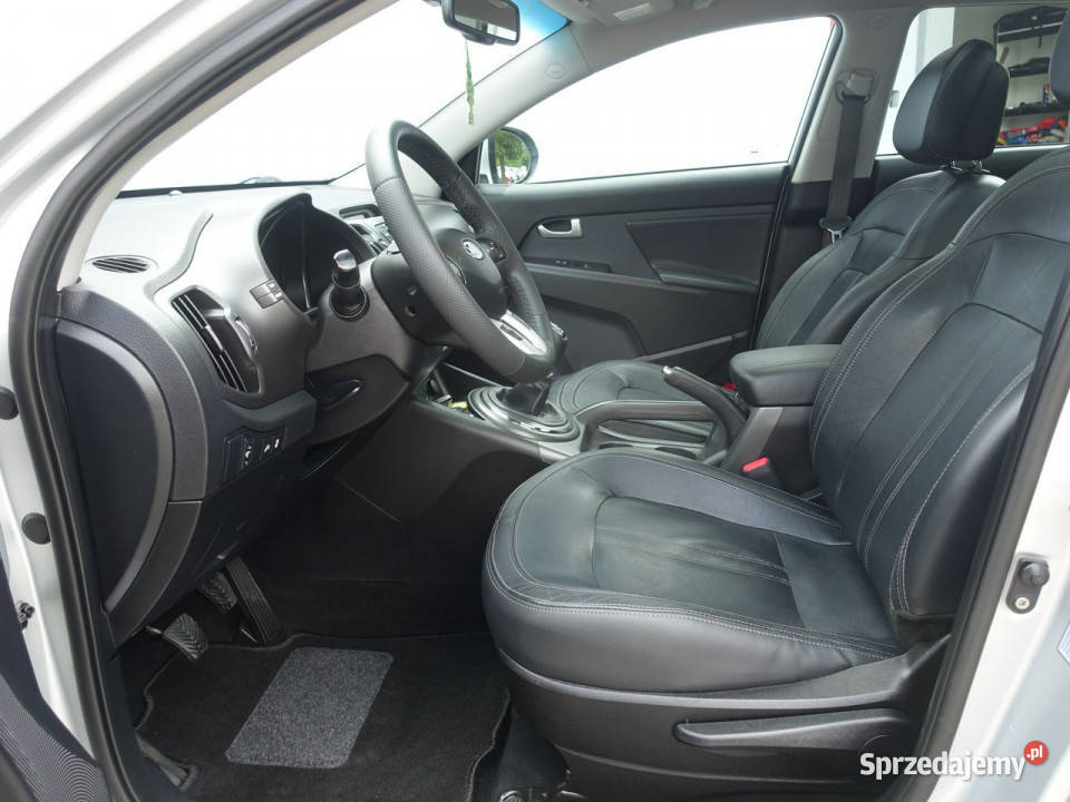 Kia Sportage 17D Navi Alu Xenon Panorama Skóra nieuszkodzony Częstochowa