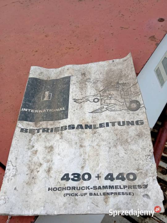 Sprzedam prase kostke Prasy i owijarki sprzedam