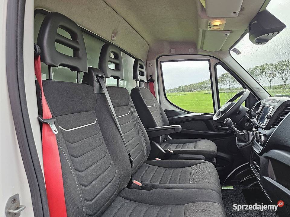 Iveco DAILY 35C16 30Ltr kontener AC 4x2 2023 pomorskie