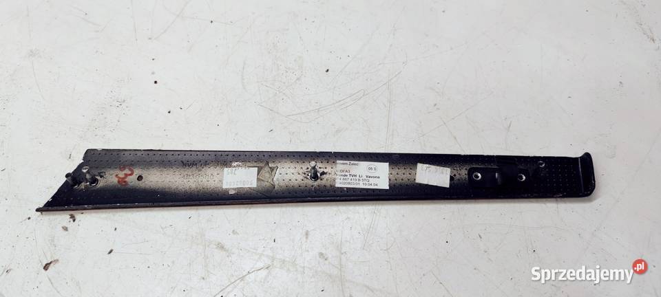 DEKOR DRZWI LEWY TYŁ AUDI A3 8P 8P4867419B 5TQ osobowe Przystajń