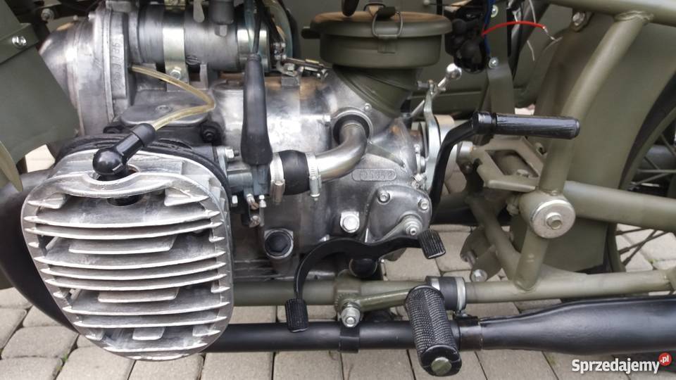 K750 z wózkiem bocznym 1962rM72Ural Dniepr nieuszkodzony Leżajsk