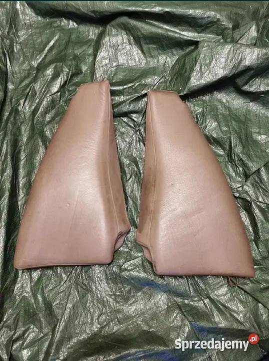 Beżowa kanapa BMW E34 kombi Żory