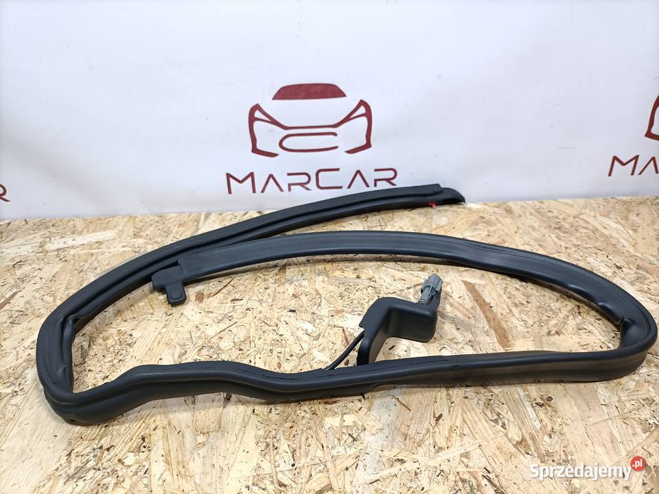 HYUNDAI STARIA 21 USZCZELKA DRZWI LEWY TYŁ osobowe Pleszew