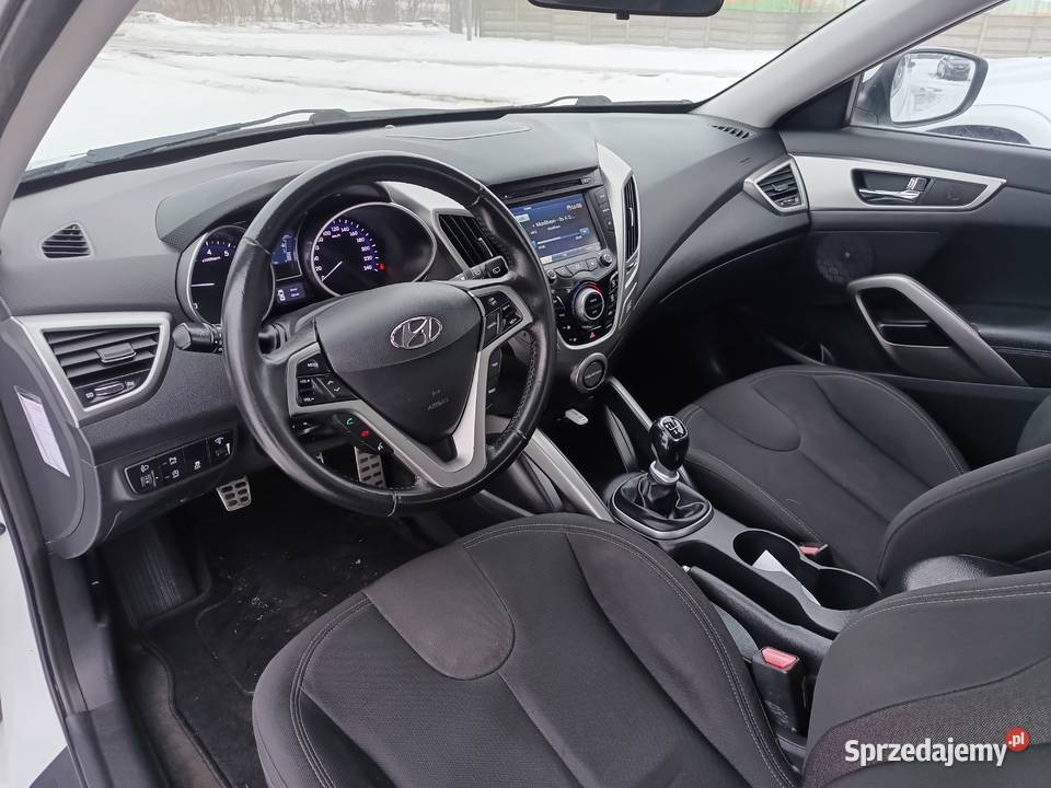 Hyundai Veloster 16i 140 6 biegów elektryczne szyby Podkonice Miejskie