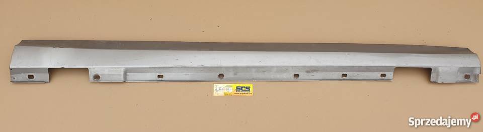 MERCEDES W204 C KLASA PRÓG LISTWA PROGOWA PRAWA Bieleń sprzedam