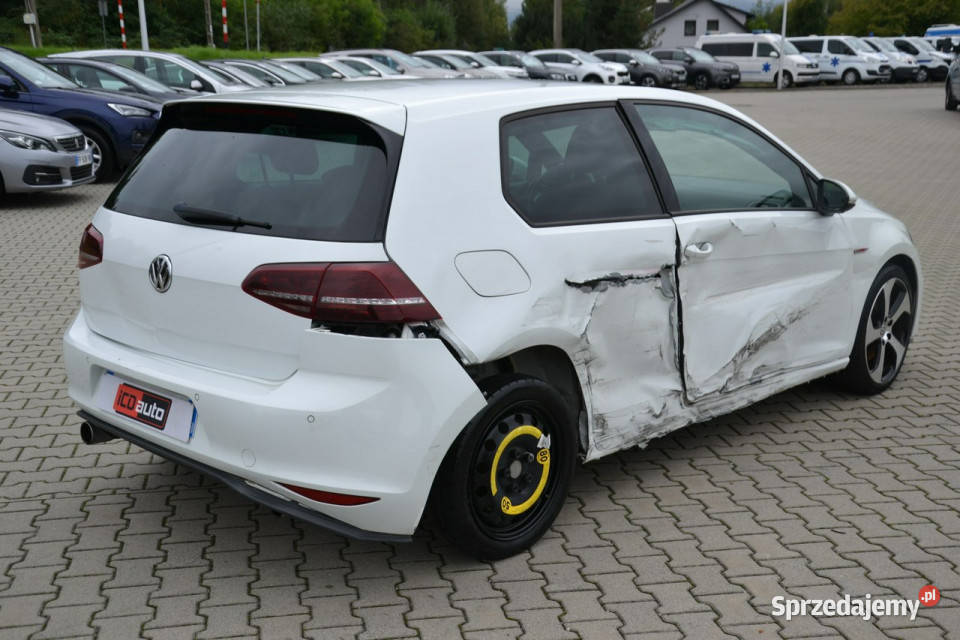 Volkswagen Golf gti 20 benzyna 220 xenon ledy małopolskie Kęty
